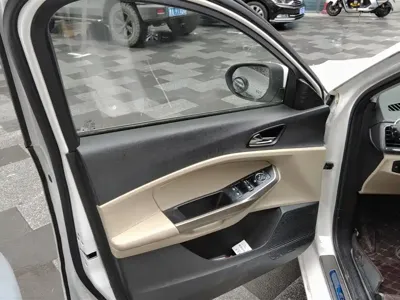 Ford Escort 2017, 94400 км, за 18100 CNY - фото 7
