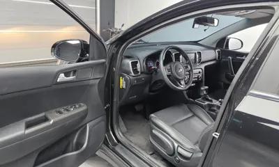 Kia Sportage 2018, 111043 км, за 9900000 KRW - фото 10