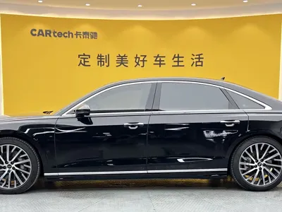 Audi A8 2023, 32000 км, за 585000 CNY - фото 39