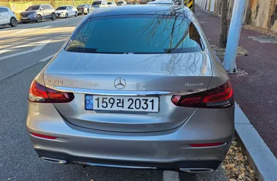 Mercedes-Benz E-Class 2023, 40600 км, за 65720000 KRW