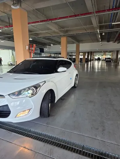 Hyundai Veloster · 2013 год