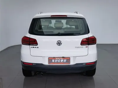 Volkswagen Tiguan 2016, 160500 км, за 25900 CNY