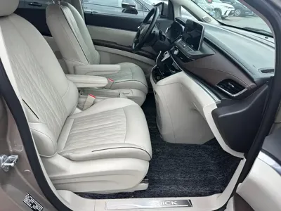 Buick GL8 2021, 41000 км, за 126000 CNY - фото 15