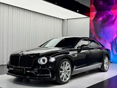 Bentley Flying Spur PHEV · 2024 год