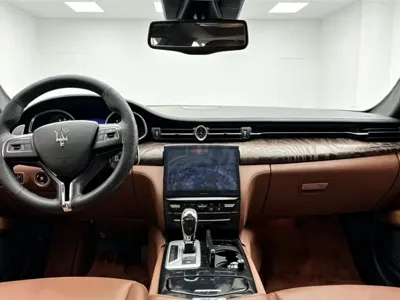 Maserati Quattroporte 2017, 100000 км, за 169800 CNY - фото 5