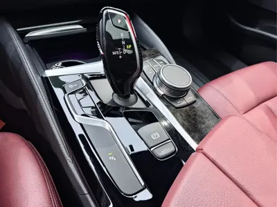 BMW 5 Series 2018, 124000 км, за 128800 CNY - фото 16