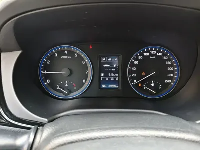 Hyundai Mistra 2016, 67300 км, за 30099 CNY