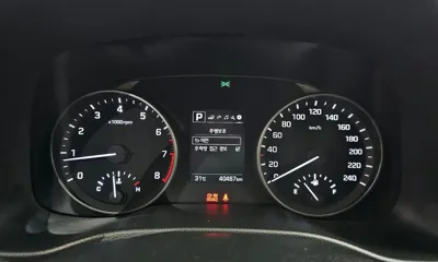 Hyundai Avante 2018, 40467 км, за 10900000 KRW - фото 8