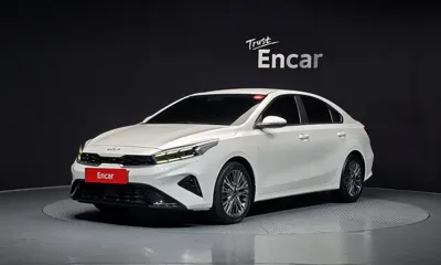 Kia K3 · 2022 год