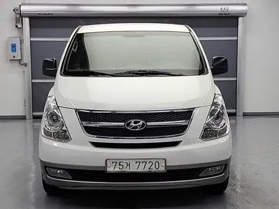 Hyundai Starex 2012, 86780 км, за 9000000 KRW