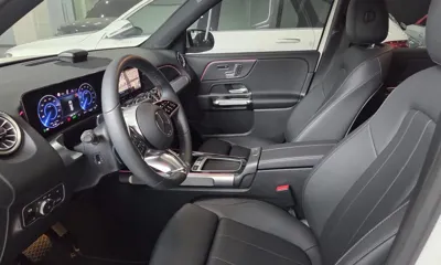 Mercedes-Benz EQB 2025, 9820 км, за 53000000 KRW - фото 7