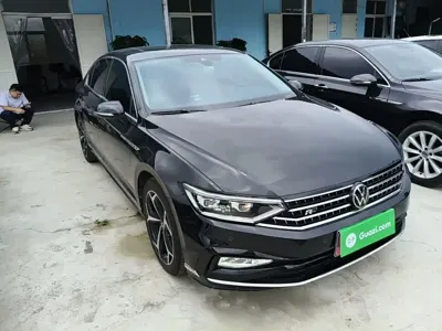 Volkswagen Magotan 2023, 50199 км, за 121100 CNY