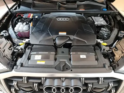 Audi Q7 2025, 3438 км, за 79500000 KRW - фото 6