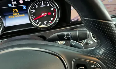 Mercedes-Benz E-Class 2018, 47085 км, за 19300000 KRW - фото 9