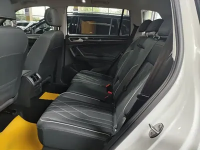 Volkswagen Tiguan L 2024, 21400 км, за 113000 CNY - фото 17
