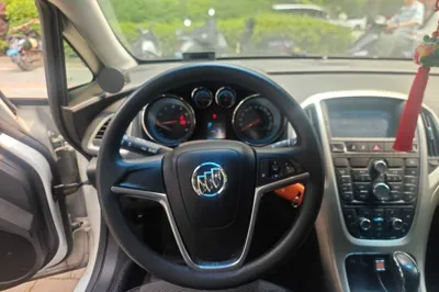 Buick GT 2014, 67000 км, за 20770.73 CNY - фото 25