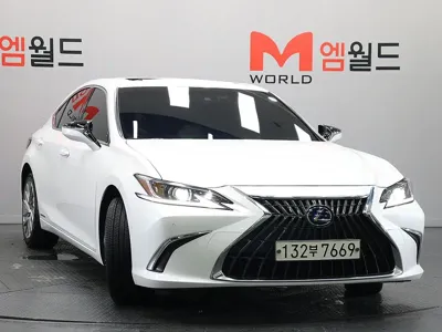 Lexus ES 2022, 81759 км, за 39900000 KRW