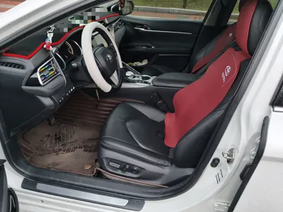 Toyota Camry 2019, 94900 км, за 102416.78 CNY - фото 16