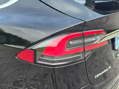 Tesla Model X 2019, 60100 км, за 42063.07 USD