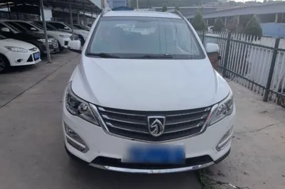 Baojun 560 2015, 66600 км, за 30393.72 CNY - фото 2