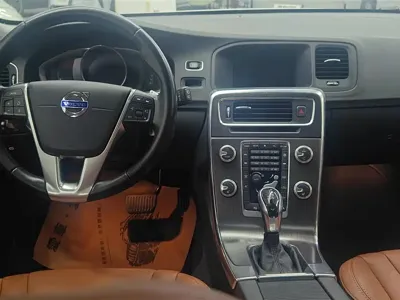 Volvo V60 2015, 40500 км, за 61100 CNY - фото 12