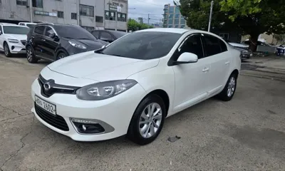 Renault-KoreaSamsung SM3 · 2015 год
