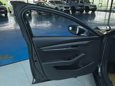 Mazda 3 Axela 2022, 21900 км, за 71800 CNY - фото 7