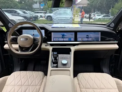 Geely Xingyue L 2025, 8000 км, за 102800 CNY - фото 8