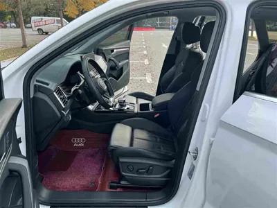 Audi Q5L 2022, 61000 км, за 173800 CNY - фото 13
