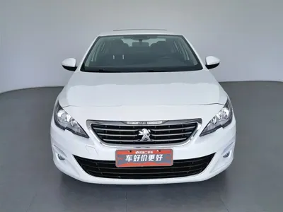Peugeot 408 2016, 93300 км, за 19900 CNY