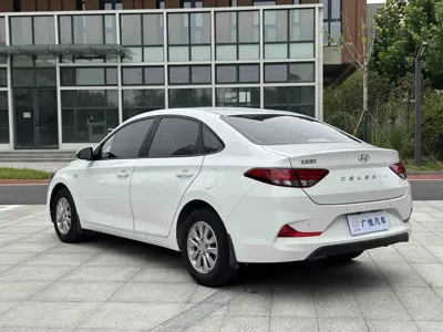 Hyundai Elantra 2021, 62000 км, за 37800 CNY - фото 6