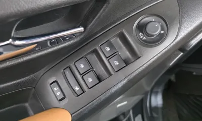 ChevroletGMDaewoo Trax 2017, 130600 км, за 6300000 KRW - фото 12