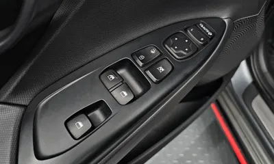 Hyundai Veloster 2019, 98508 км, за 15900000 KRW - фото 16