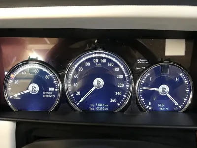 Rolls-Royce Cullinan 2023, 9200 км, за 489000000 KRW - фото 7