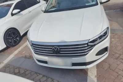 Volkswagen Lavida 2023, 30600 км, за 84559.94 CNY