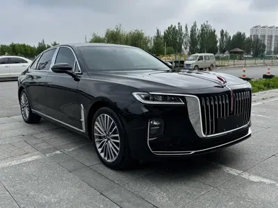 Hongqi Hongqi H9 2024, 18000 км, за 169899 CNY