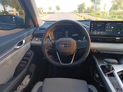 Geely Auto Preface 2023, 48700 км, за 71123.82 CNY - фото 11