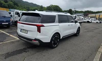 Kia Canival 2024, 31921 км, за 36800000 KRW - фото 4