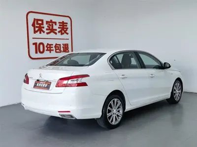 Peugeot 408 2016, 93300 км, за 19900 CNY