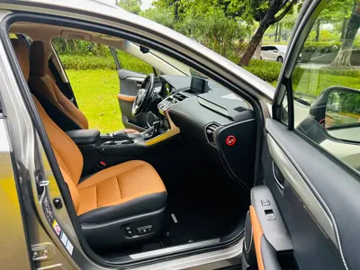 Lexus NX 2019, 75000 км, за 125800 CNY - фото 11