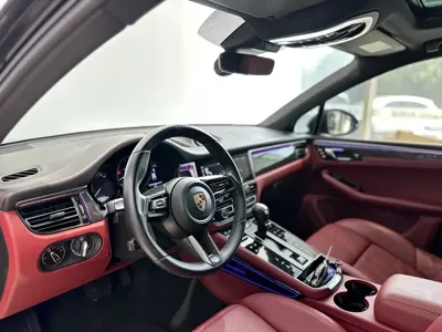Porsche Macan 2023, 60000 км, за 475800 CNY - фото 9