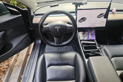 Tesla Model 3 2019, 84700 км, за 107802.2 CNY - фото 7
