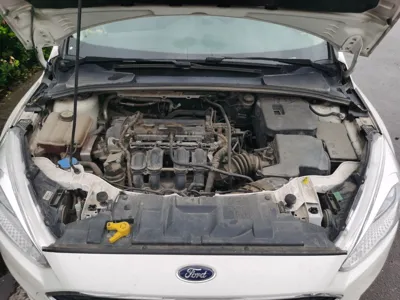 Ford Focus 2015, 142100 км, за 32933.35 CNY - фото 10