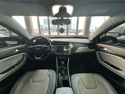 Chery Tiggo 3x 2022, 23000 км, за 46800 CNY - фото 8