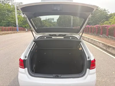 Volkswagen Gran Lavida 2017, 80000 км, за 38800 CNY - фото 8