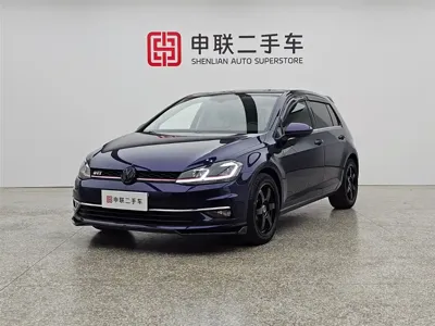 Volkswagen Golf · 2020 год
