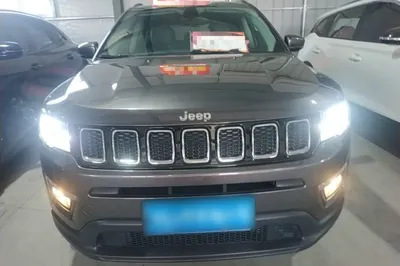 Jeep Compass 2017, 113000 км, за 46851.6 CNY