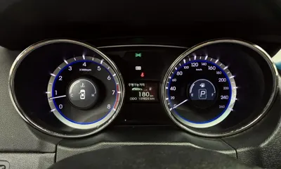 Hyundai Sonata 2010, 109825 км, за 3300000 KRW - фото 8