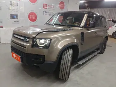 Land Rover Defender · 2021 год