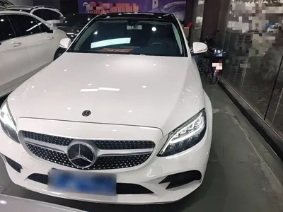 Mercedes-Benz C-Class 2020, 96600 км, за 122300 CNY